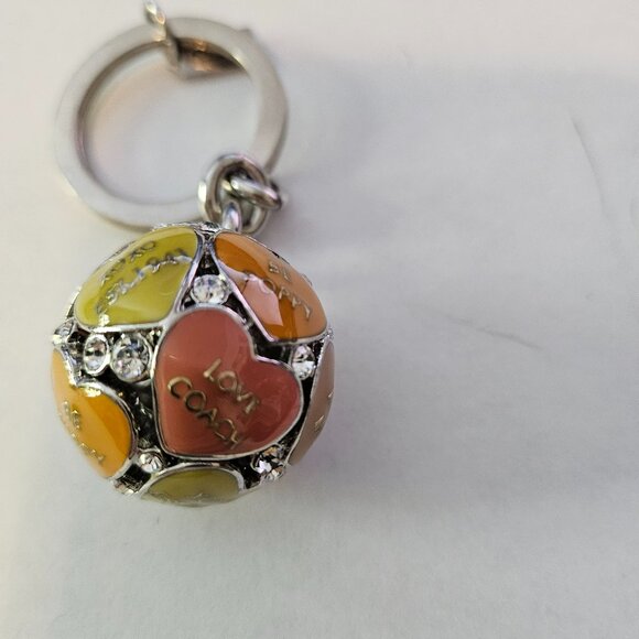 COACH 3D POPPY MULTI HEART SPHERE PAVE CRSYSTAL KEYCHAIN KEYRING KEY FOB - Picture 4 of 4